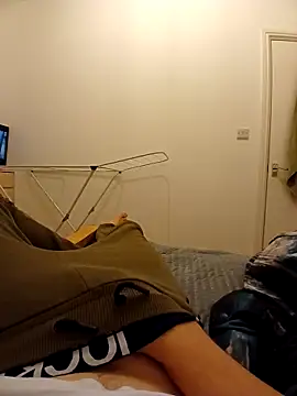 Snapshot of Eusuntnoulgigolo chatting on 02/06/26, 08:23 Eusuntnoulgigolo online show from 02/06/26, 08:23