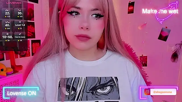 Snapshot of Sparkle_Mona chatting on 03/03/25, 02:26 Sparkle Mona online show from 03/03/25, 02:26