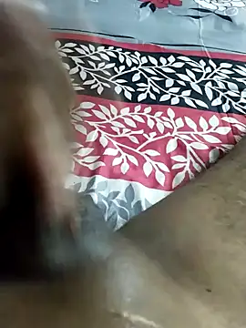 desi pb02 online show from 12/15/25, 01:43