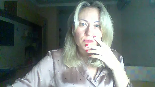 Snapshot of Mary888x chatting on 03/02/25, 05:58 Mary888x online show from 03/02/25, 05:58