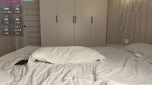 minamoons online show from 03/22/25, 02:05