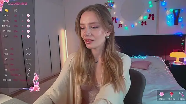 LunaticaBae online show from 01/11/26, 04:50