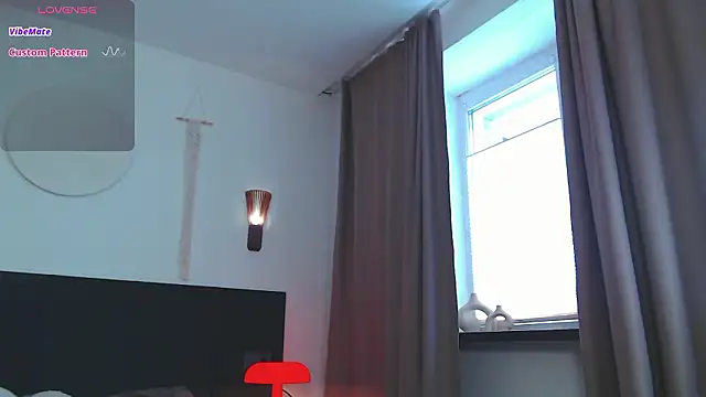 LunaticaBae online show from 03/10/26, 03:00