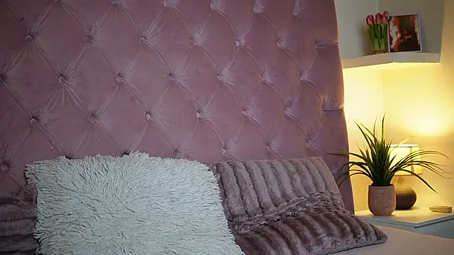 MaiaMini online show from 03/13/26, 06:58