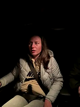 AvaFlowers6 online show from 10/26/25, 09:53