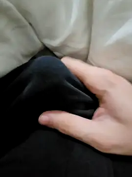 Snapshot of skiciyunis chatting on 11/04/25, 08:52 skiciyunis online show from 11/04/25, 08:52