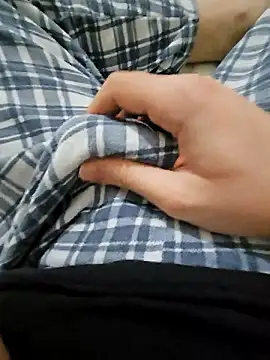 Snapshot of skiciyunis chatting on 02/02/26, 07:12 skiciyunis online show from 02/02/26, 07:12