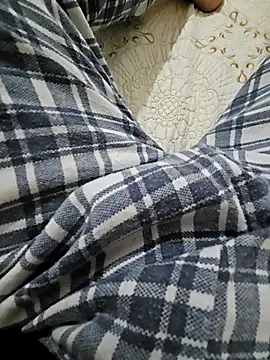 Snapshot of skiciyunis chatting on 02/15/26, 05:09 skiciyunis online show from 02/15/26, 05:09