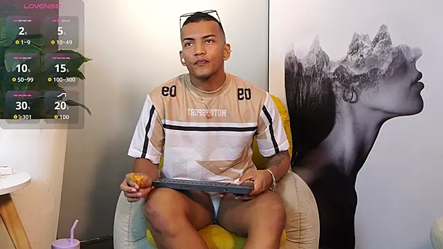 Snapshot of Rafa2004Cruz chatting on 01/11/26, 04:01 Rafa2004Cruz online show from 01/11/26, 04:01