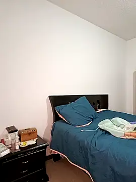 Snapshot of Coeur_de_luxure chatting on 03/18/25, 09:21 Coeur de luxure online show from 03/18/25, 09:21