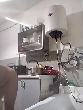 mokra olka online show from 04/19/26, 04:01