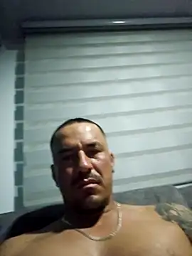 Iuver online show from 01/09/26, 01:30