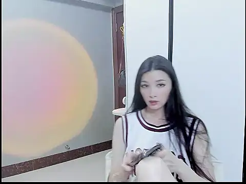 Snapshot of A_dabo chatting on 10/18/25, 04:30 A dabo online show from 10/18/25, 04:30