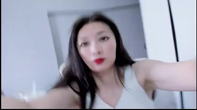 Snapshot of A_dabo chatting on 11/01/25, 06:48 A dabo online show from 11/01/25, 06:48