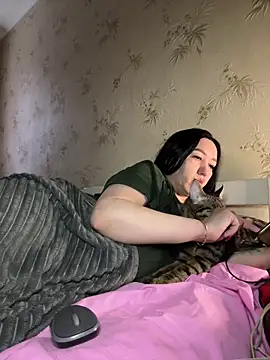 Naughtbaby 2025 online show from 02/13/26, 02:24