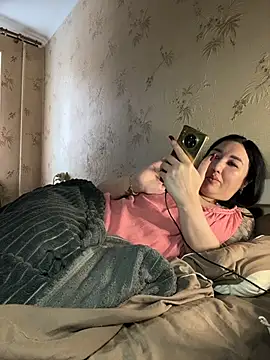 Naughtbaby 2025 online show from 02/20/26, 06:26