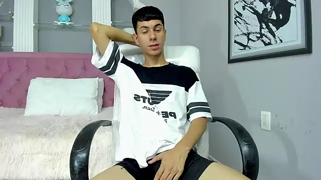 Snapshot of Johann_sex chatting on 09/25/25, 05:27 Johann sex online show from 09/25/25, 05:27