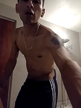 LeonRoots online show from 03/23/26, 06:06