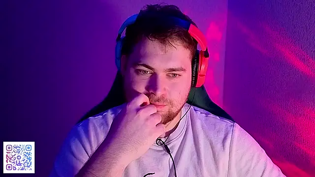 Snapshot of Mars_I chatting on 12/13/25, 07:53 Mars I online show from 12/13/25, 07:53