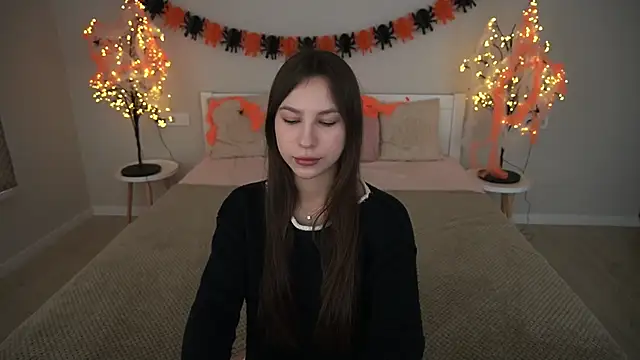 PaigePrado online show from 10/22/25, 05:52