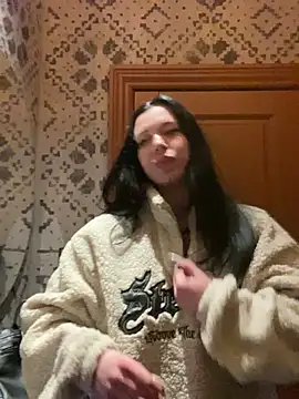 AlishaPrettyBlade online show from 03/06/25, 09:36