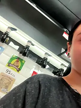 AlishaPrettyBlade online show from 10/07/25, 10:45