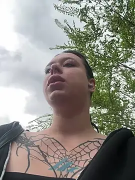 AlishaPrettyBlade online show from 05/29/26, 04:21