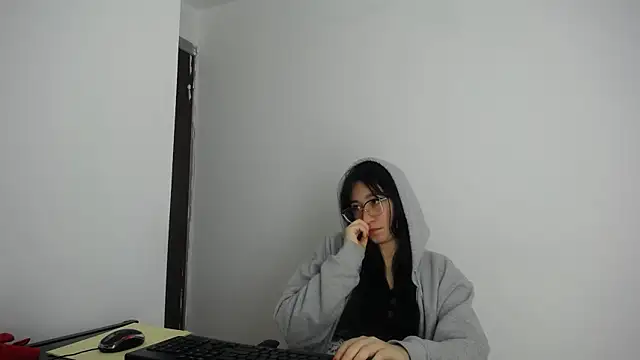 Arielle lov online show from 02/13/26, 11:28