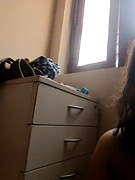 sanjana890 online show from 03/28/26, 06:46