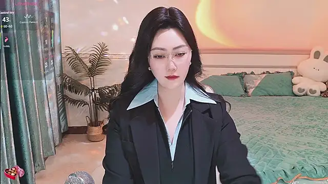 Tingdie online show from 02/11/26, 07:02