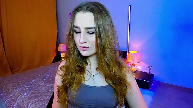 Snapshot of Sofia_beautifuul chatting on 05/13/26, 02:20 Sofia beautifuul online show from 05/13/26, 02:20