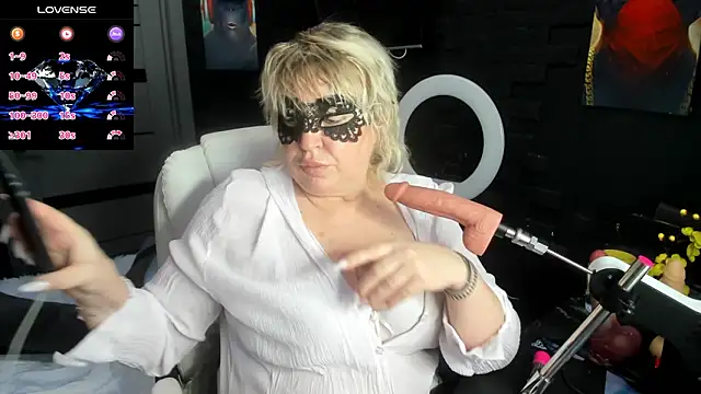 LaylaLayla7 online show from 02/22/26, 09:30