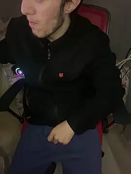 Snapshot of BaltacZ chatting on 02/23/25, 12:37 BaltacZ online show from 02/23/25, 12:37