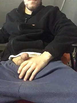 Snapshot of BaltacZ chatting on 02/25/25, 10:58 BaltacZ online show from 02/25/25, 10:58