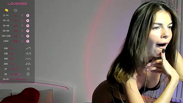 Snapshot of Andrea_tasty chatting on 10/23/25, 04:39 Andrea tasty online show from 10/23/25, 04:39