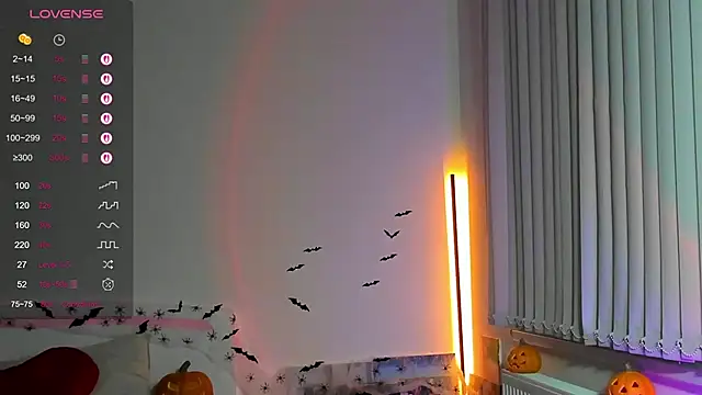 Snapshot of Andrea_tasty chatting on 10/31/25, 02:51 Andrea tasty online show from 10/31/25, 02:51