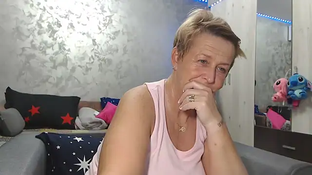 RosesandLillies online show from 04/03/26, 05:11