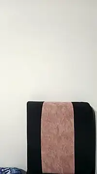 Snapshot of victoria_roussee chatting on 03/03/25, 06:48 victoria roussee online show from 03/03/25, 06:48