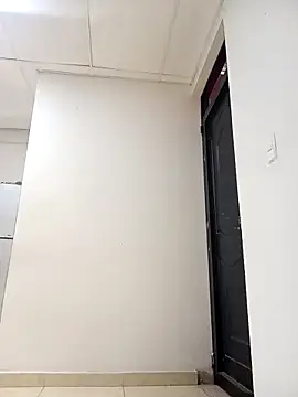 Snapshot of victoria_roussee chatting on 03/12/25, 03:29 victoria roussee online show from 03/12/25, 03:29