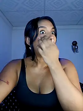 Snapshot of victoria_roussee chatting on 09/17/25, 03:30 victoria roussee online show from 09/17/25, 03:30