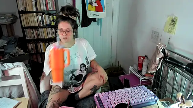 Rosiee69  online show from 11/28/25, 12:35