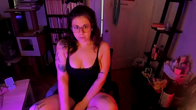 Rosiee69  online show from 02/15/26, 03:53