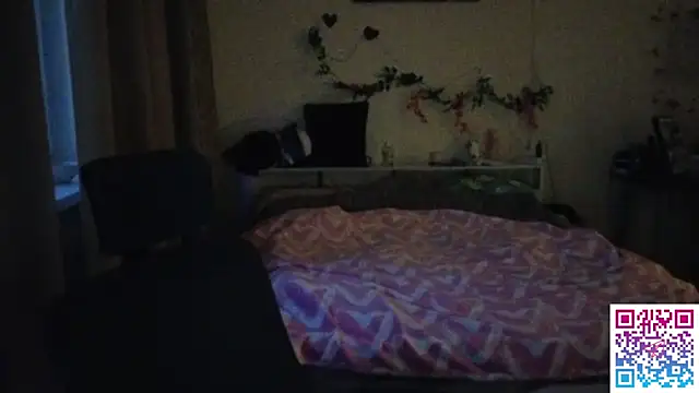 boozekirs  online show from 02/20/26, 02:41