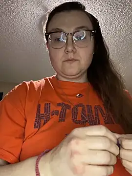 Snapshot of HTXBELLE chatting on 03/18/25, 04:26 HTXBELLE online show from 03/18/25, 04:26