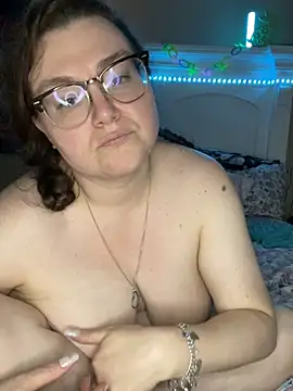 Snapshot of HTXBELLE chatting on 03/19/25, 10:33 HTXBELLE online show from 03/19/25, 10:33