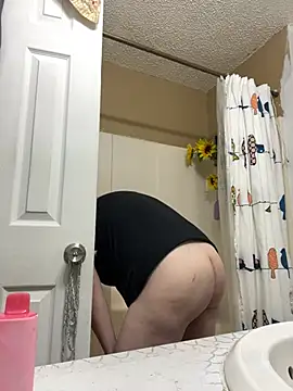 HTXBELLE online show from 01/14/26, 02:50