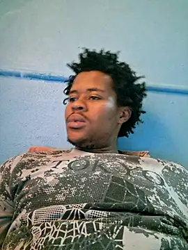 Snapshot of _RapElani-2290 chatting on 09/10/25, 01:55 RapElani-2290 online show from 09/10/25, 01:55