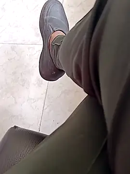 Snapshot of 766yuvi chatting on 02/28/26, 05:41 766yuvi online show from 02/28/26, 05:41