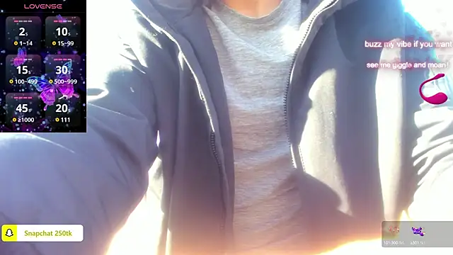 Snapshot of jake_and_melinda chatting on 03/07/25, 07:52 jake and melinda online show from 03/07/25, 07:52