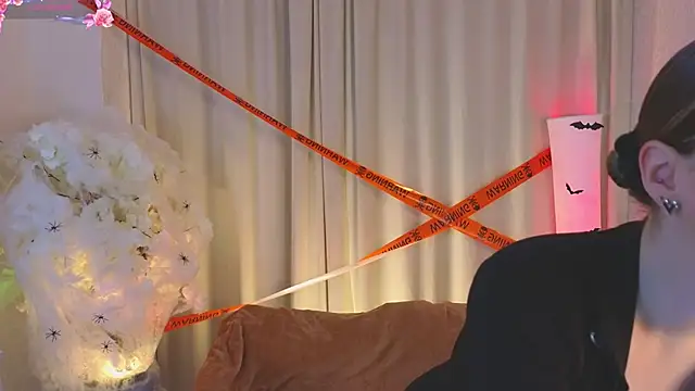 Anna Carters online show from 11/01/25, 05:31